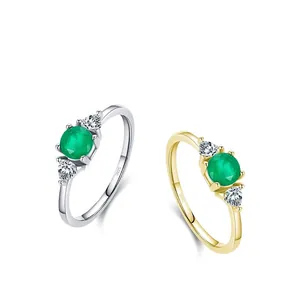S925 sterling silver rings with round green emerald and triangular side diamonds