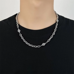 Silver titanium steel chain necklace with three star engraved diamond pendants