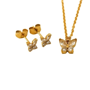 Goldenes Set aus Schmetterlingshalskette und Ohrringen aus Edelstahl mit Zirkonia