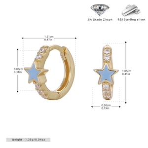 Detailed view of s925 silver star earring with blue enamel and zircon measurements