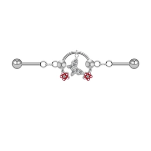 Detailansicht eines Industrial Barbell mit Schmetterling und roten Emailleblumen