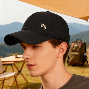 Men's quick-dry black baseball cap with NY gold logo and mesh design for outdoor sports