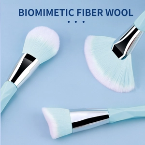 15pcs light blue diamond makeup brushes set with biomimetic fiber wool and geometric handles
