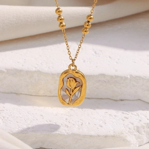 18K gold plated stainless steel sun pendant necklace with tulip pearl on stone