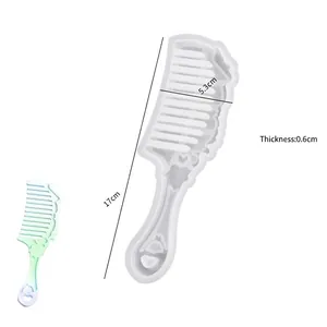 Silicone comb mold dimensions showing 17cm length and 0.6cm thickness for DIY resin crafts
