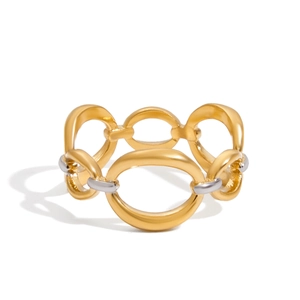 Minimalist 18K gold stainless steel chain ring with silver accent and hollow design