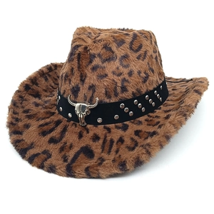 Chapeau De Cowboy Imprimé Léopard Fausse Fourrure Large Bord Chaud Hiver Avec Crâne De Taureau Et Rivets