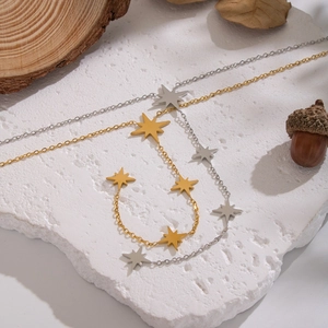 Elegante Stern-Halsketten aus Edelstahl in Gold und Silber mit Y-förmigem Design