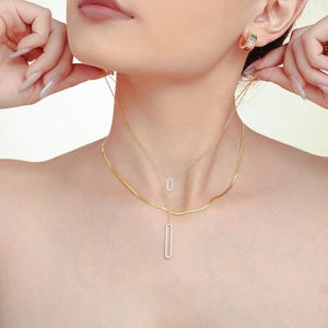 Double layered 18K gold plated titanium steel necklace with rectangular zircon pendants