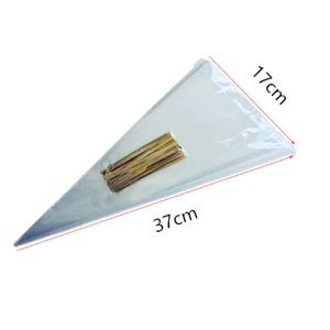 Detailed view of clear cone bags for candy showing 37x17cm dimensions and gold twist ties