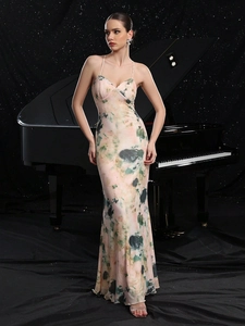 Elegant backless tie-dye maxi dress with ruffle trim for summer beach vacations