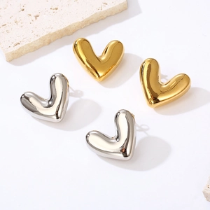 Chunky Heart Stud Earrings Stainless Steel Hollow 3D Geometric Minimalist Jewelry For Women