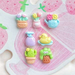 7Pcs set of cute mini resin plant and duck charms for DIY phone case and hair clips