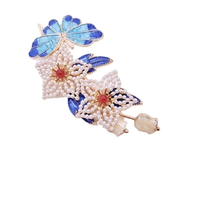 Vintage butterfly hair clip with blue clouds, pearls, and tassels in Chinese style