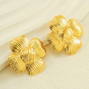 Vintage gold floral stud earrings in stainless steel with textured 3D flower petals