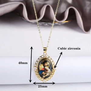 Collana religiosa con ciondolo Madonna e zirconi cubici, altezza totale di 40mm