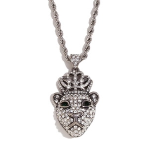 Hip hop 18K gold plated necklace featuring a diamond-encrusted crown leopard head pendant