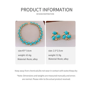 Detailed size and weight information for vintage turquoise resin necklace and earrings set