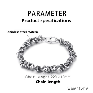 Dettaglio del bracciale punk a doppia vipera in acciaio inossidabile da 220 mm di lunghezza e 10 mm