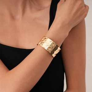 Wide Cuff Bangle Irregular Hammered Wrinkled Metal Open Bracelet Minimalist Luxury Fashion Jewelry For Women