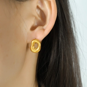 French style irregular hollow round earrings in 18k gold plated stainless steel