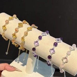 Bracelet Perles Trèfle Élégant Pour Femmes Pierre Cristal Cordon Ajustable Bijou Luxe Léger Accessoire