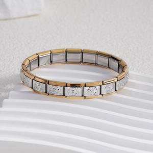 Bracelet modulaire italien en acier inoxydable avec maillons fleuris dorés gaufrés
