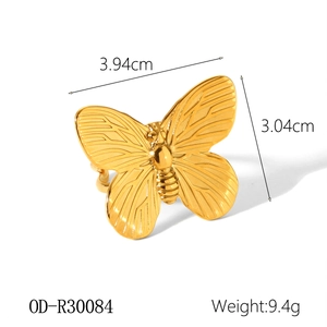Polished butterfly ring dimensions with 3.04cm height and 3.94cm width details