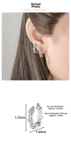 Dimensions des boucles d'oreilles en argent avec hauteur 1,53 cm et diamètre 12 mm