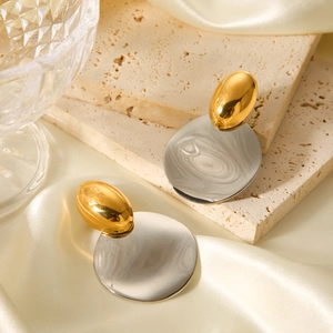 Boucles d'oreilles géométriques bicolores or et argent en acier inoxydable sur pierre
