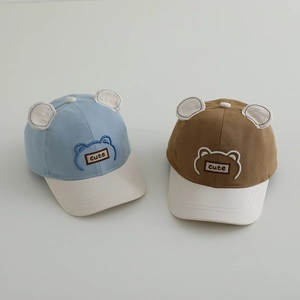 Casquettes bébé mignonnes avec oreilles d'ours en bleu clair et marron avec broderie