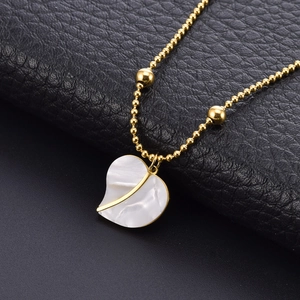 Elegant gold titanium steel bead chain necklace with white shell heart pendant on leather