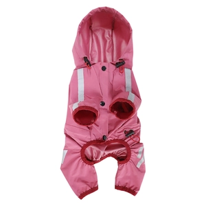 Imperméable rose pour chien avec bandes réfléchissantes et design à capuche à quatre pattes
