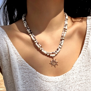 Double Layer Necklace Wood Seed Beads Alloy Sun Pendant Summer Beach Vacation Bohemian Style Women Niche Accessory
