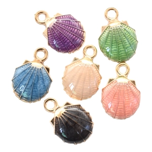 Colorful enamel seashell pendants in gold alloy for ocean-themed DIY jewelry making