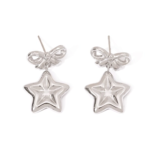 Boucles d'oreilles minimalistes en acier argenté avec nœud et étoile, finition polie 18K