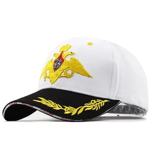 Berretto da baseball bianco e nero con ricamo aquila bicefala dorata e testo Russia