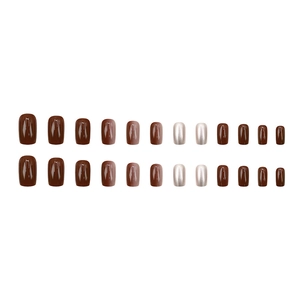Faux ongles courts carrés dégradés marron foncé avec finition blanc nacré brillant