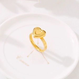 Stainless Steel Heart Ring With Beaded Texture Edge Polished Minimalist Fashion Jewelry For Women Daily Wear Accessory