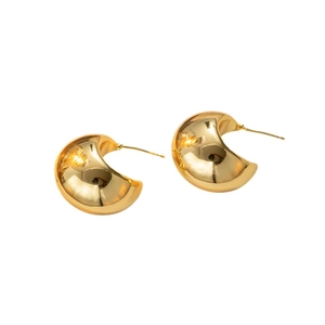Chic 18k gold plated titanium steel teardrop hoop earrings with a mirror polished finish
