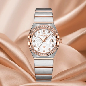 Women's two-tone luminous waterproof quartz watch with crystal bezel on silk