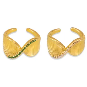 Anello Regolabile In Rame Da Donna Design Ondulato Con Intarsio In CZ Texture A Righe Verticali Gioielli Eleganti