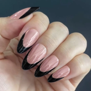 Unghie Finte Corte Francesi Minimaliste Nere a Forma di V Mandorla per Donna Punte per Manicure Lucide