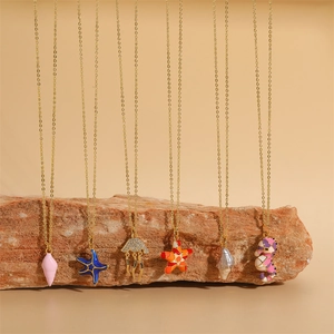 Ocean Theme Pendant Necklace Copper Enamel Zircon Starfish Jellyfish Seahorse Shell Shapes Dainty Jewelry For Women
