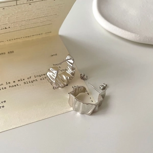 925 Sterling Silver Hoop Earrings For Women Irregular Crinkled Texture Wave Shape Minimalist INS Style C Shape Jewelry
