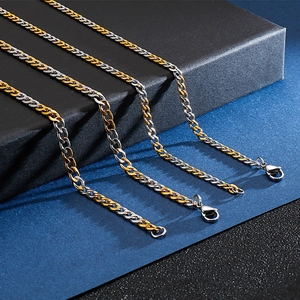 Set of 4 gold and silver flat curb necklaces in stainless steel with lobster clasps