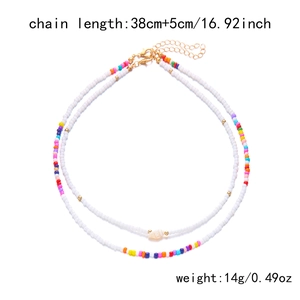 Détails du collier bohème en perles avec pendentif coquillage et spécifications de taille
