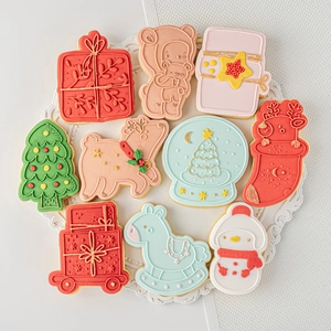 Christmas Cookie Cutters Stamps Acrylic PLA Plastic Snowman Reindeer Tree Shapes DIY Fondant Baking Tool Festive Decor