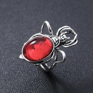 Gothic punk silver spider ring with red gemstone, adjustable avant-garde jewelry for unisex