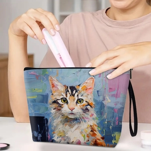Trousse à maquillage avec chat style peinture à l'huile remplie de cosmétiques